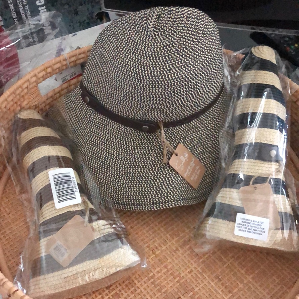 Roll and go hats